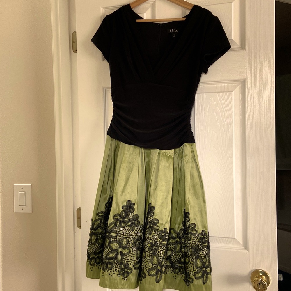 Great dress for a special party or wedding